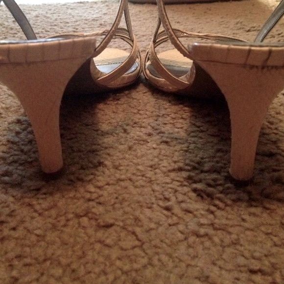 Women’s Calvin Klein Natalia Snakeskin Slingbacks Size 8.5 - Picture 3 of 4